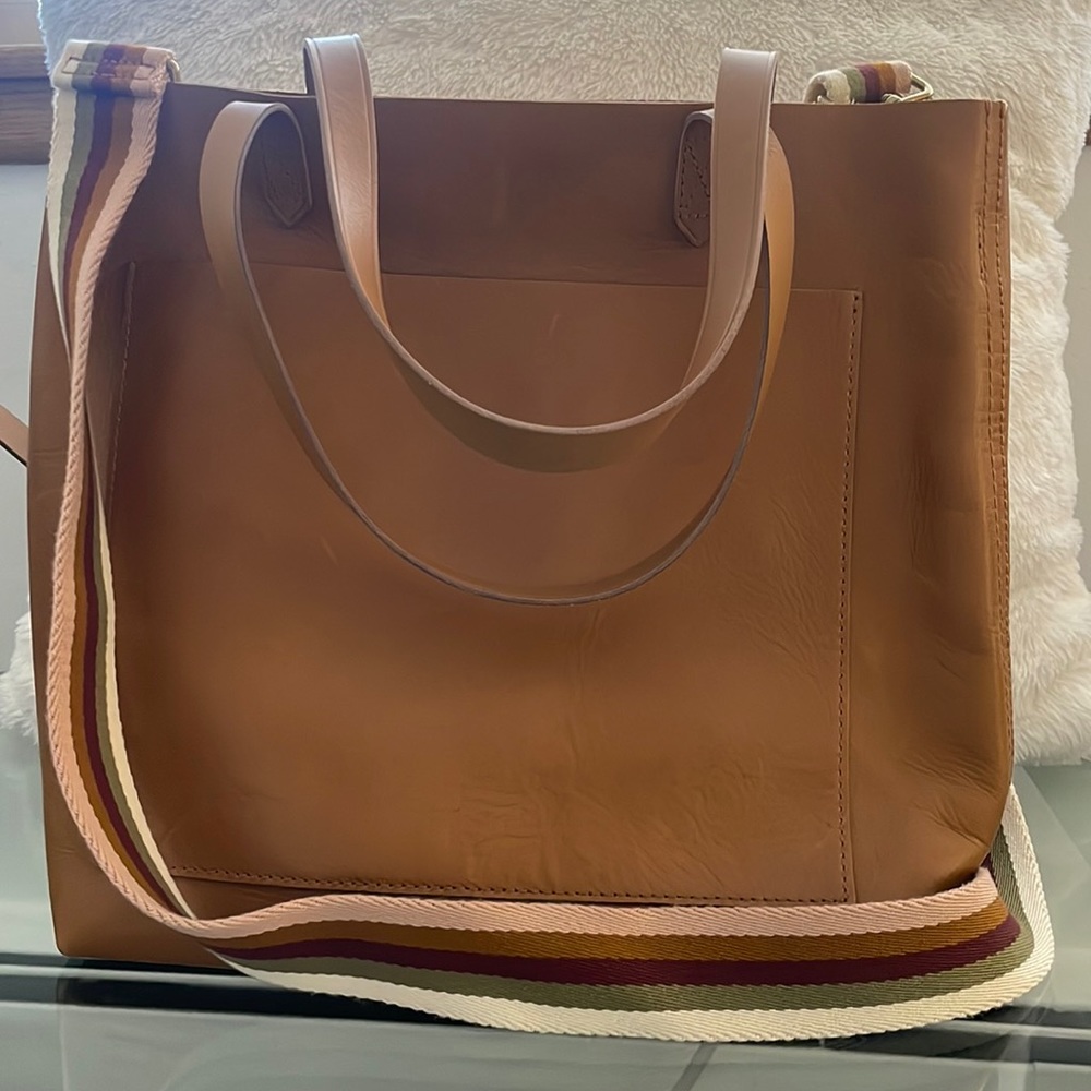 Medium  new leather brown purse